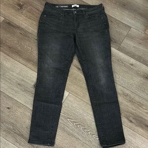 Sonoma Charcoal Gray Curvy Skinny Jeans Tall Size 12L Sleek Fit